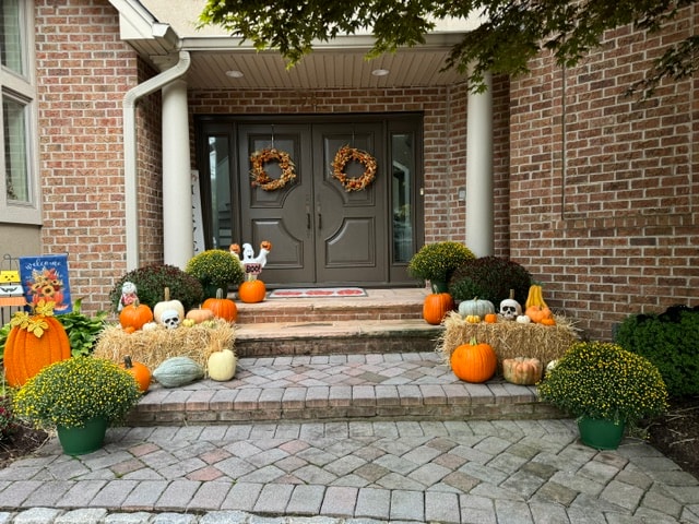 Professional porch styling in action